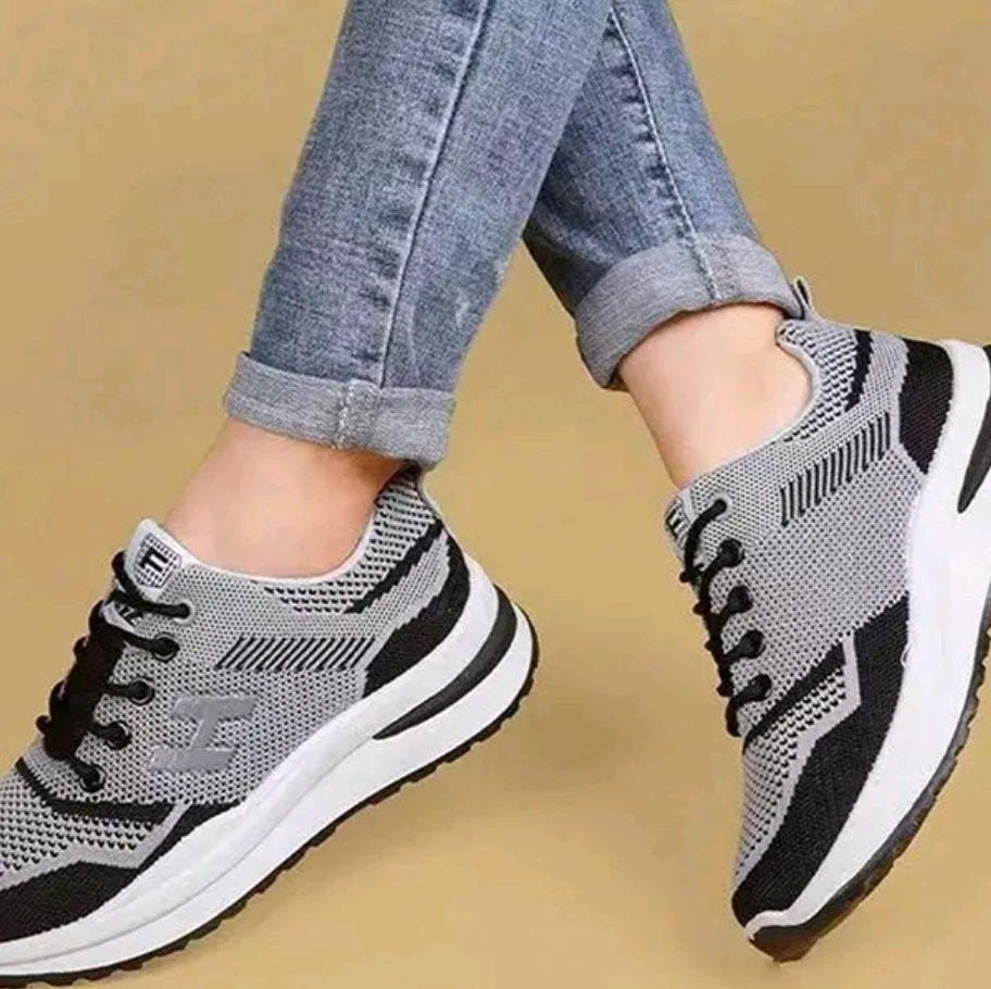 Zapatillas deportivas casuales para mujer Diseño de malla transpirable para una comodidad liviana Tecnología de suela acolchada, suela baja suave, suela antideslizante, cordones. Zapatillas casuales de exterior de primera calidad