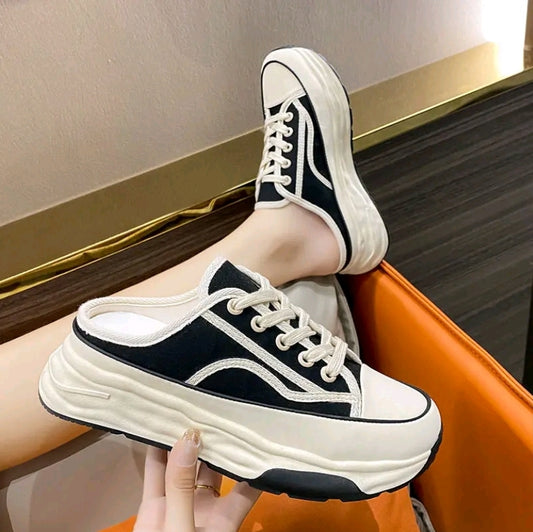Zapatos de mujer. Nuevos zapatos de lona de verano para mujer. Versátiles y cómodos. Ligeros, con cordones y punta redonda, planos de estilo preppy. zapatos casuales versâtiles para mujer, ideales para caminar, el dia a dia y viajar