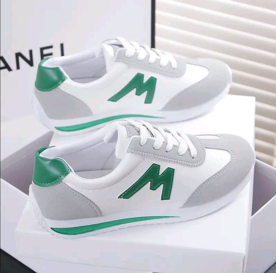 Zapatos de mujer de otoño, ligeros y sencillos, de caña baja, de suela blanda, de color blanco. Zapatos deportivos casuales, transpirables y versátiles de moda para mujer