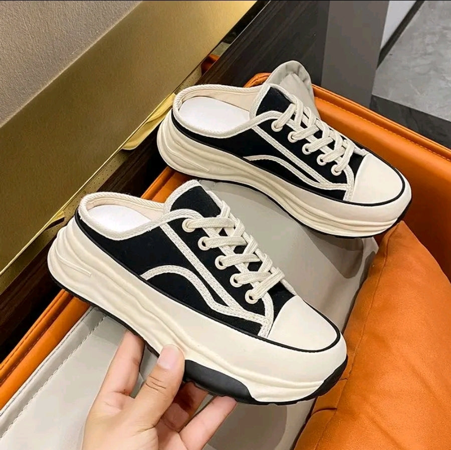 Zapatos de mujer. Nuevos zapatos de lona de verano para mujer. Versátiles y cómodos. Ligeros, con cordones y punta redonda, planos de estilo preppy. zapatos casuales versâtiles para mujer, ideales para caminar, el dia a dia y viajar