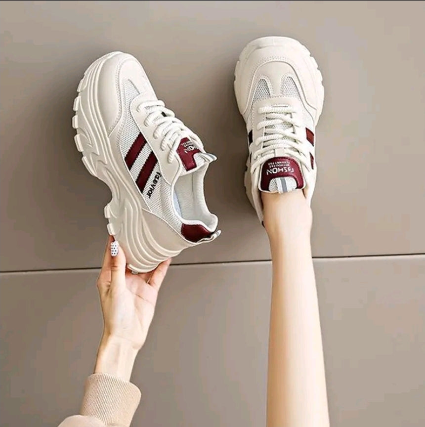 Zapatos de mujer. Zapatillas deportivas informales con cuña y suela gruesa para mujer, cómodas Y sencillas, con cordones punta redonda y malla transpirable. Zapatillas de running ideales para senderismo, montañismo, senderismo y viajes