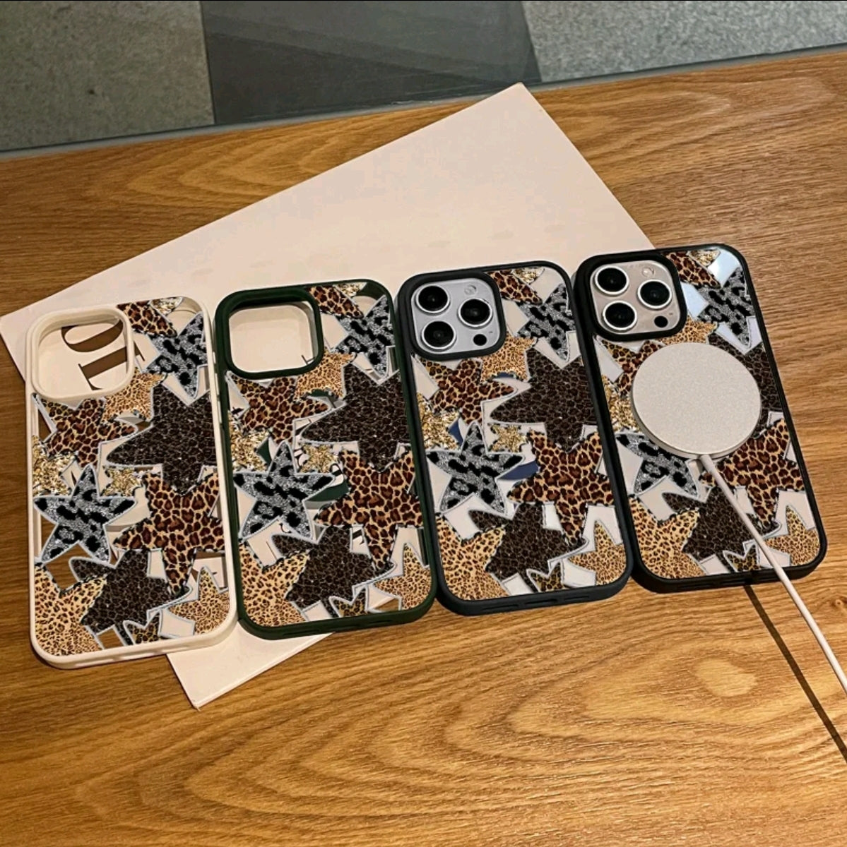 Funda Magnética Premium para iPhone1/12/13/14/15/16/promax con estampado de leopardo v estrella de cinco puntas, diseño y2k, compatible con MagSafe, anti-t -caída, Springtok > ulitra-delgado! Perfecto para uso diario, protector de pantalla, resistenc