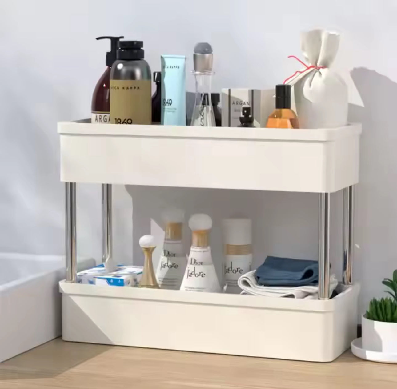 El carrito de almacenamiento multifuncional de tres capas es de tamaño extra grande y es adecuado para almacenar alimentos en la cocina, artículos de tocador en el baño, botellas en la sala de estar, macetas en el balcón y juguetes en el dormitorio, etc