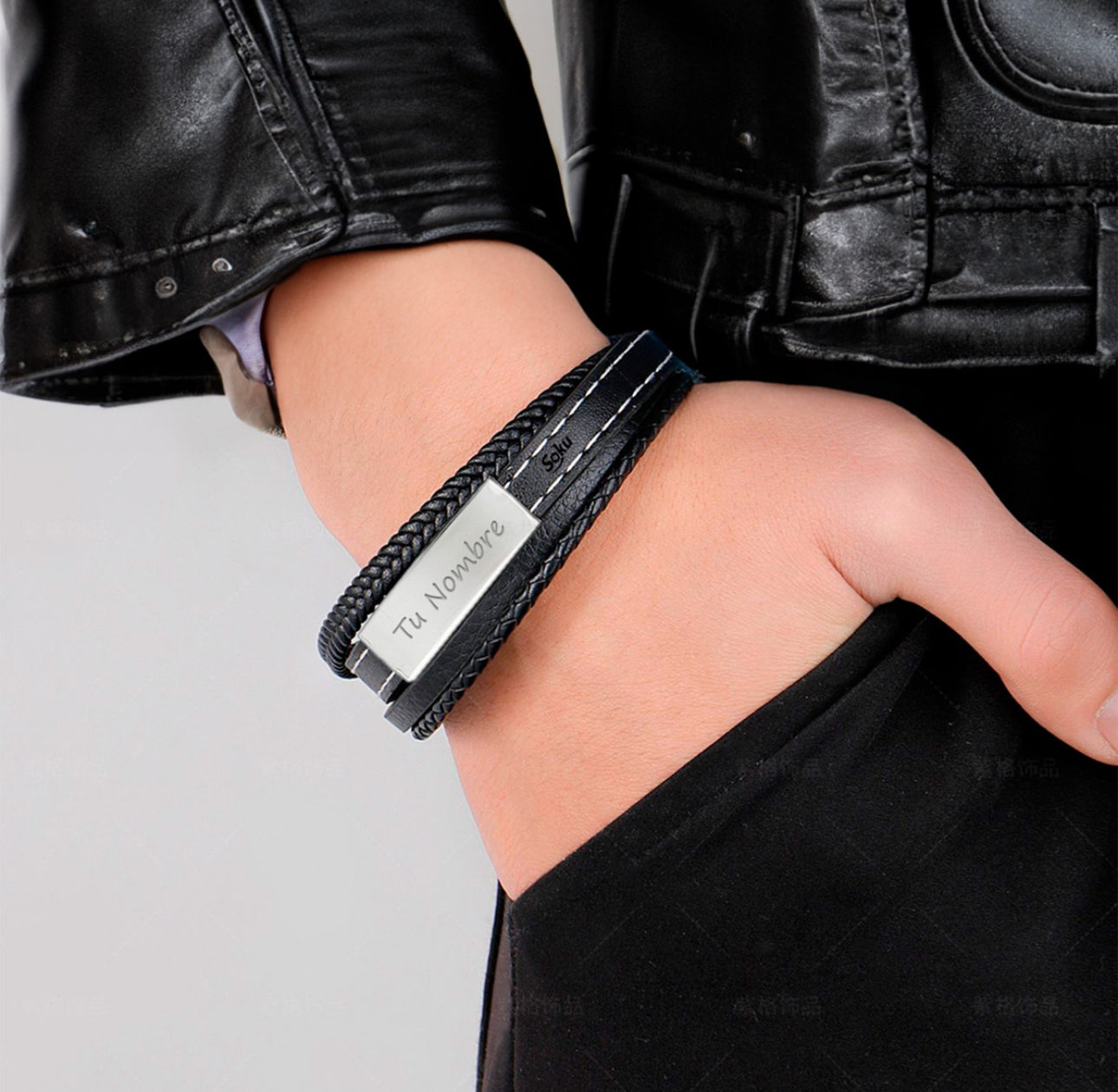 Soku Pulsera Personalizada Piel Acero Inoxidable Titanio Color Negro Diámetro 21 cm Largo 21 cm