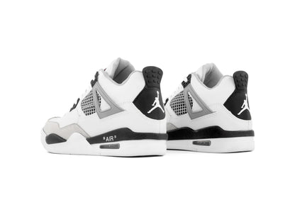 Tenis Jordan 4 Retro Military Black