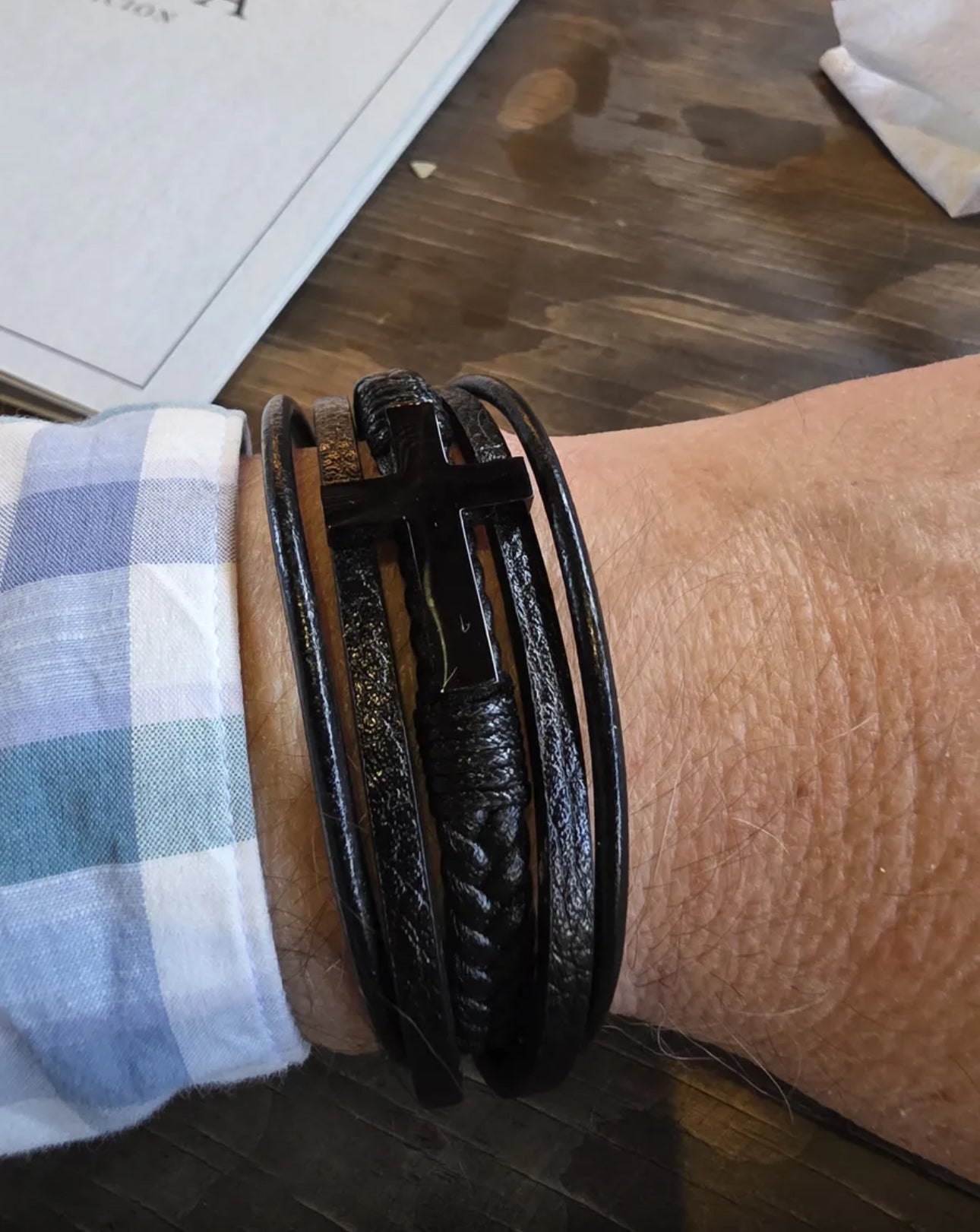 Pulsera Cuero De Cruz Acero Inox Con Magnética Para Hombre