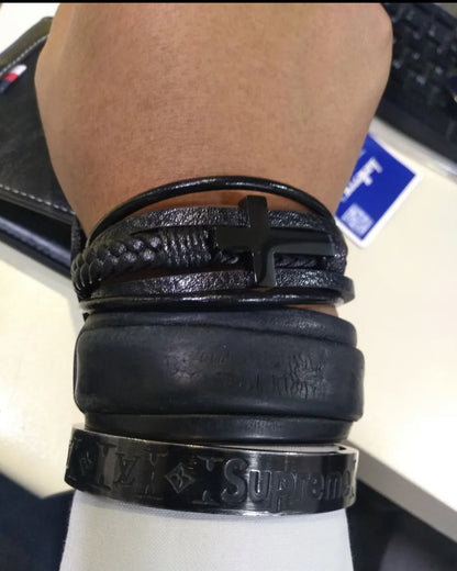 Pulsera Cuero De Cruz Acero Inox Con Magnética Para Hombre