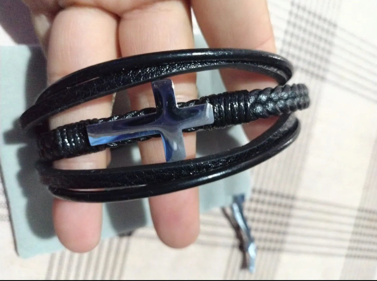 Pulsera Cuero De Cruz Acero Inox Con Magnética Para Hombre