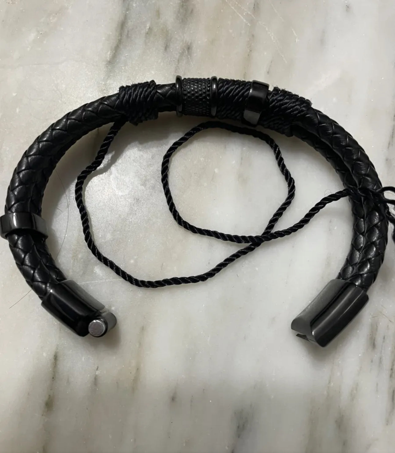 Pulsera Cuero Soga Trenzado Acero Inox Con Hebilla Magnética