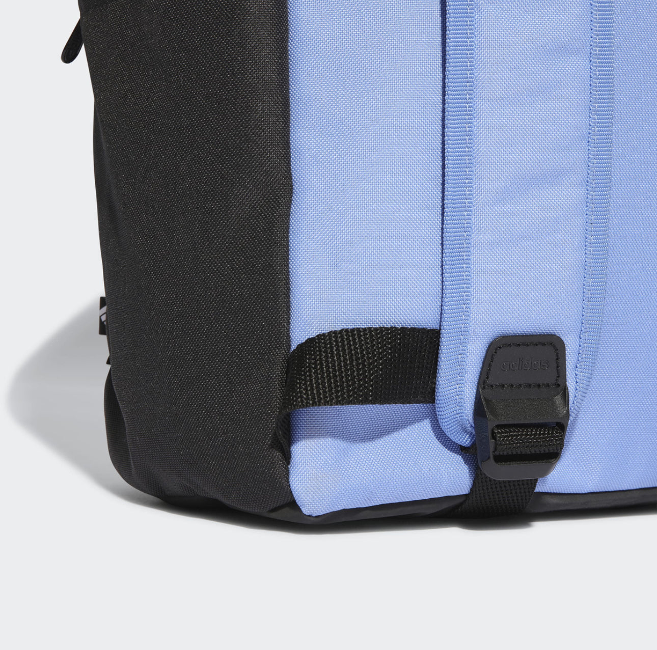Mochila adidas Foundation Classic, color azul/negro, diseño de tela de la selección nacional de Brasil; CBF (Confederación Brasileña de Fútbol); club; personalizada