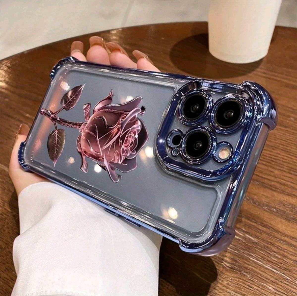 Funda protectora para teléfono móvil de TPU antideslizante y a prueba de cadas con patrón de galvanoplastia de rosa rosa, adecuada para iphone 16 15 14 13 12 11 XS X y otros modelos de la serie, puede ser regalada a niños o niñas como una funda de teléfo