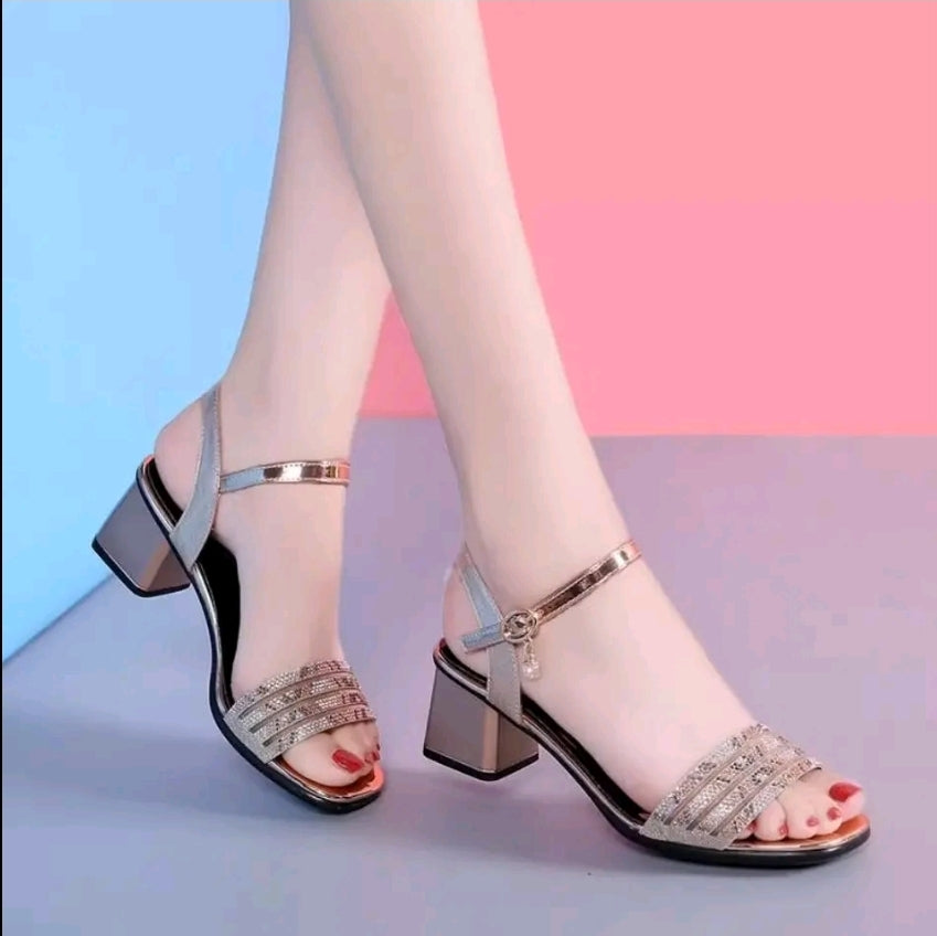 Sandalias de cuña para mujer con elegante suela de plataforma y tira con billantes strass Sandalias de playa, sensación de fiesta de alta gama, material PU. Sandalias de cuña de hadas informales de alta gama.