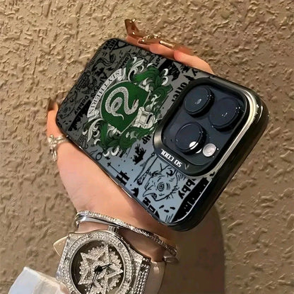 Estuche de teléfono Harry Potter slytherin con simbolo mágico compatible con for iphone 16, 15, 14, 13 11 Pro Max, X, XR, XS Max, 8, 7 Plus, con acabado mate resistente los golpes.